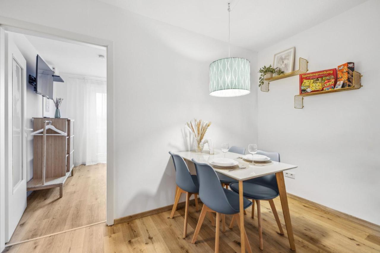 Amalfi A02 - 2 Zi Fuer 4P - Balkon, Smart Tv, Boxspringbett Apartamento Kaiserslautern Exterior foto